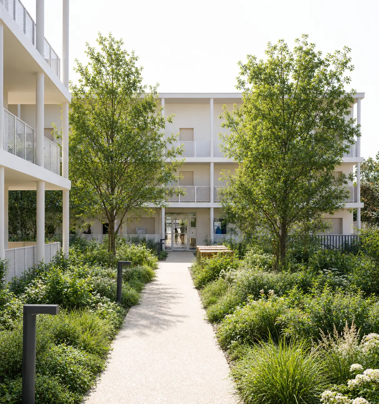 Copropriété rénovée avec espaces paysagers